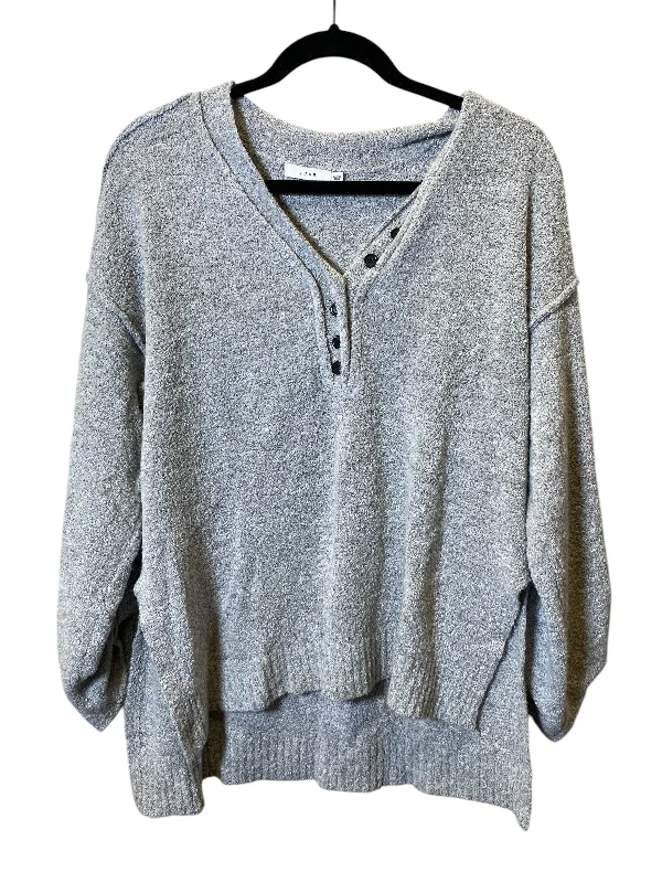 Sweater By Lush In Grey, Size: S