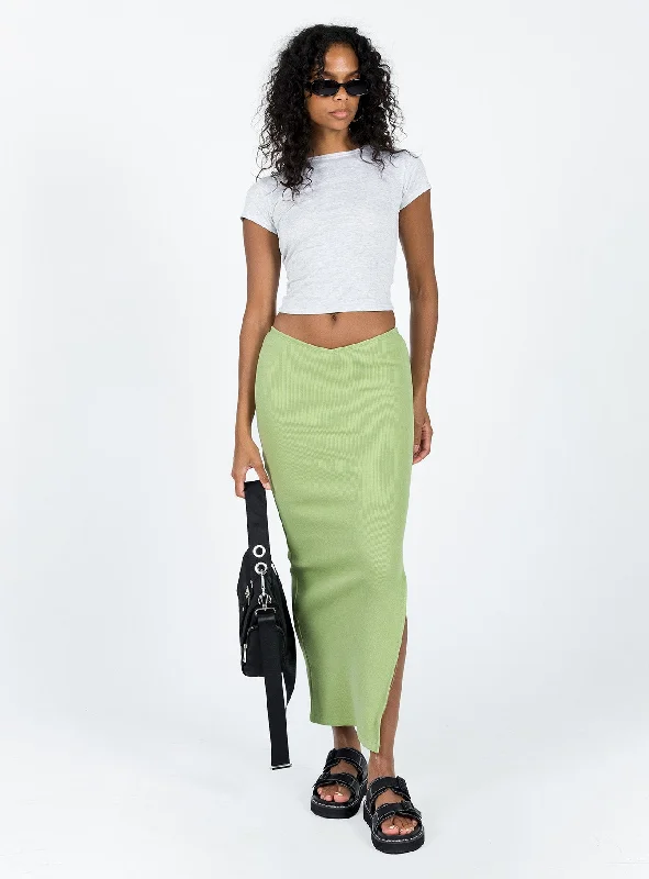 Women's Trendy Apparel Abigail Midi Skirt Green