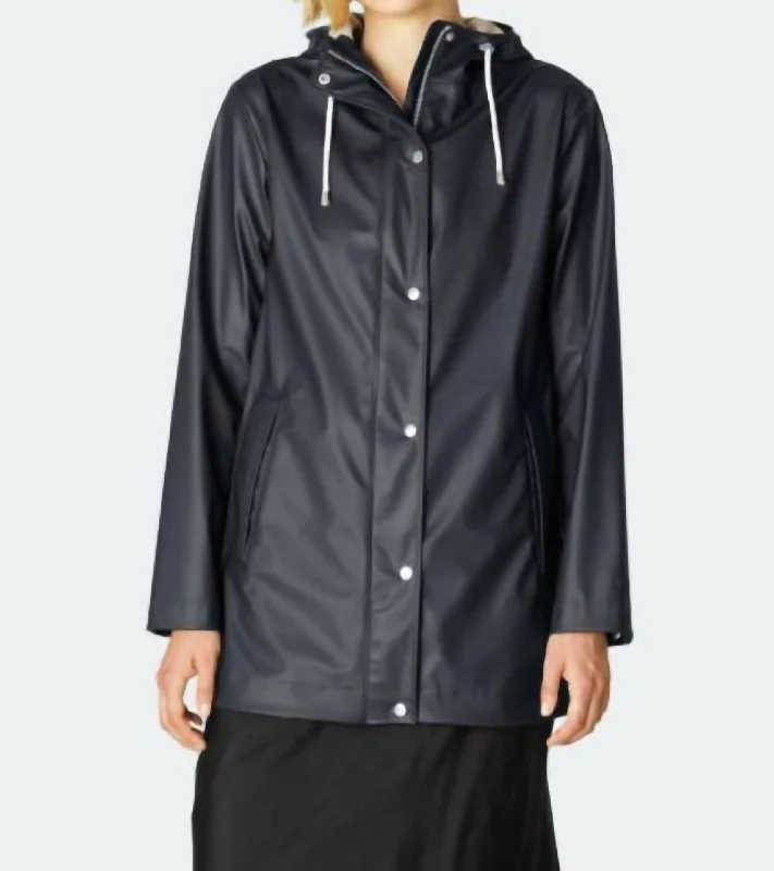 Women's Night-Out Clothes Rain Jacket In Black Beauty