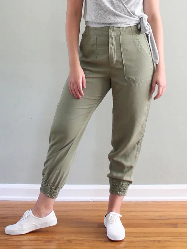 Women's Everyday Clothes Pattern Scout Nellie Joggers and Shorts