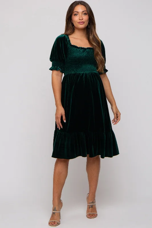 Women's Everyday Garments Forest Green Velvet Smocked Puff Sleeve Maternity Dress