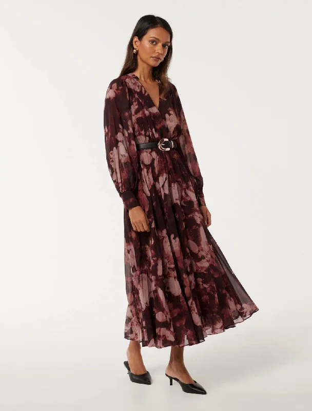 Vintage-Inspired Women's Apparel Saskia Petite Pleat Wrap Midi Dress