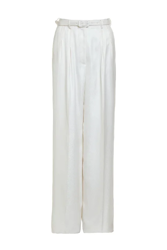 Fashionable Women's Wardrobe Vargas Pant in Ivory Silk